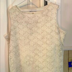 Elegant Lace Sleeveless Top